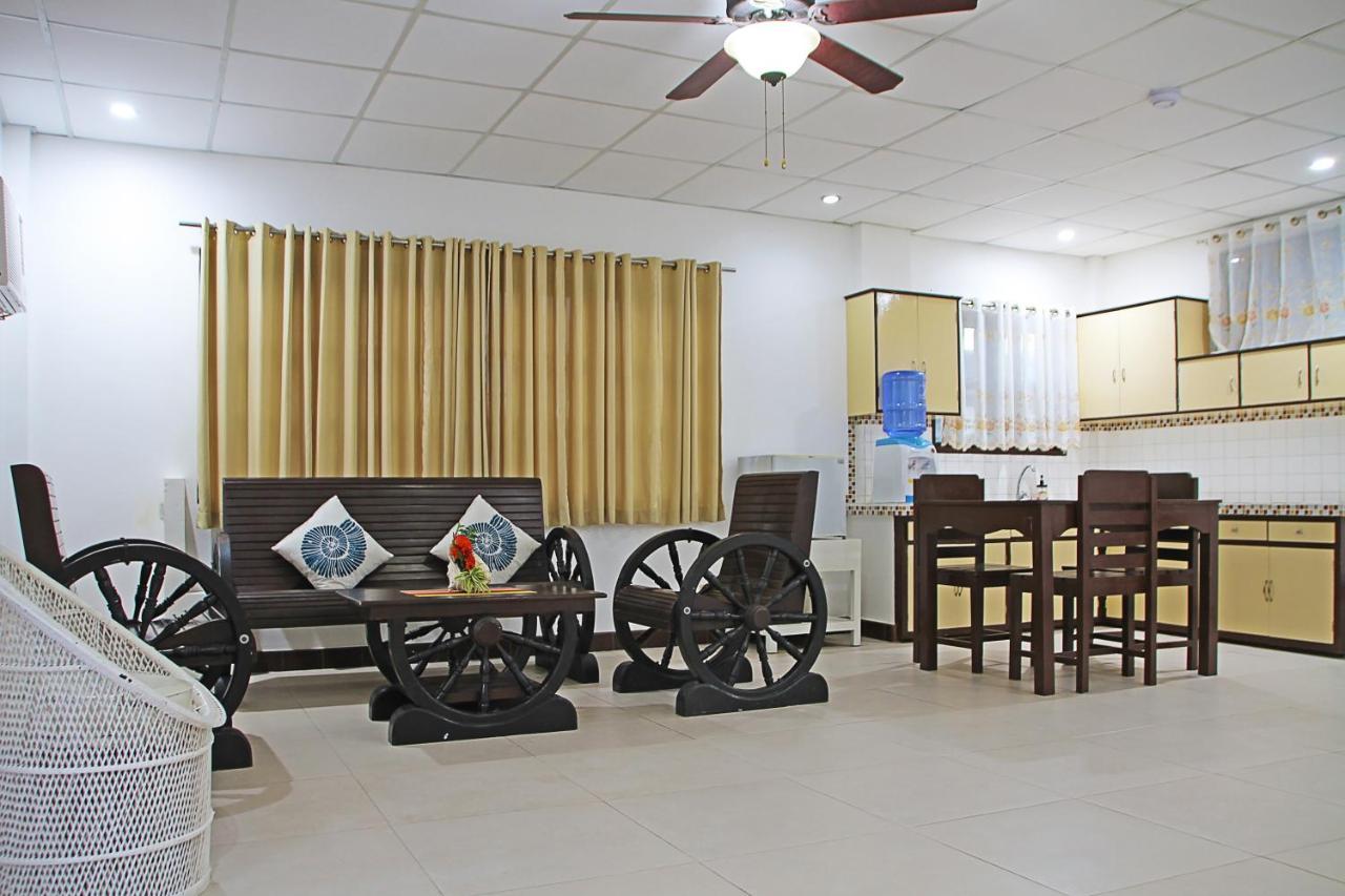 1888 Beach Resort Ντουμαγκέτ Εξωτερικό φωτογραφία